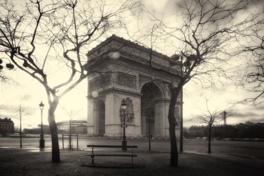 미국 유학 시절인 지난 2008년 여자친구로부터 일방적인 이별 통보를 받고 충동적으로 떠난 파리 여행에서 찍은 사진. 김중만 작가의 찬사를 받으며 큰 꺠달음을 얻었다. [사진 현효제]