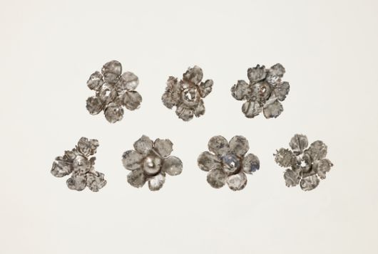 은제 꽃모양 장식 모듬. [사진 국가유산청]