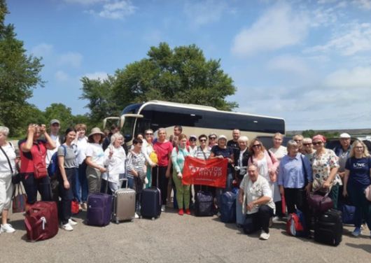 북한 나선시로 기차여행 떠나는 러시아 관광객. 사진 보스토크 인투르 텔레그램 캡처