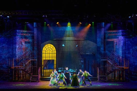 과학자 마리 퀴리의 생애를 그린 국내 창작 뮤지컬 '마리 퀴리'의 지난해 공연 모습. 사진 라이브