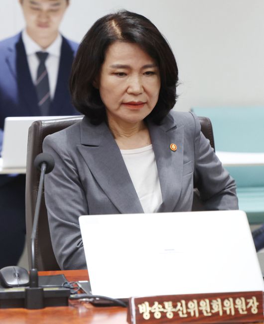 이재명 대통령이 1일 서울 용산 대통령실 청사에서 열린 국무회의에서 발언을 하고 있다. 사진 대통령실뉴스1