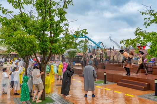 뮤지컬과 물놀이를 결합한 레고랜드 ‘파이러츠 어드벤처’ 공연.