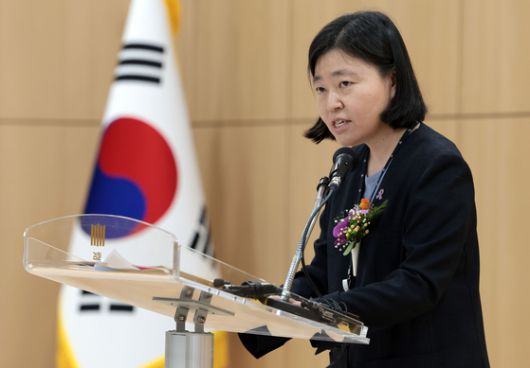 정진우 신임 서울중앙지검장이 4일 오전 서울 서초구 서울중앙지검에서 열린 자신의 취임식에서 발언하고 있다. 뉴스1