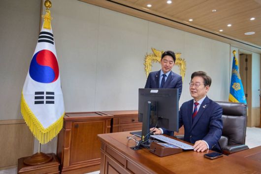 강훈식 비서실장 페이스북