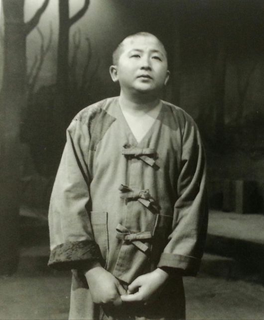 지춘성 배우가 1991년 '동승'에서 주인공 '도념'을 연기하는 모습. 사진 국립극단