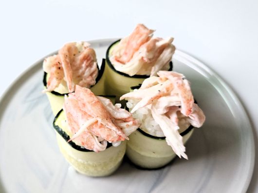 오이롤 초밥. 사진 신혜원