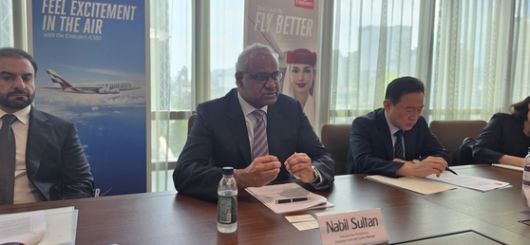 나빌 술탄(Nabil Sultan) 에미레이트 항공 여객영업 및 지사 총괄 수석부사장이 서울 종로구 에미레이트항공 한국지사에서 본지와 인터뷰하고 있다. 사진 박영우 기자