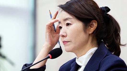 김병기 더불어민주당 대표 직무대행 겸 원내대표가 17일 오전 서울 여의도 국회에서 열린 정책조정회의에 참석해 모두 발언을 하고 있다. 뉴스1