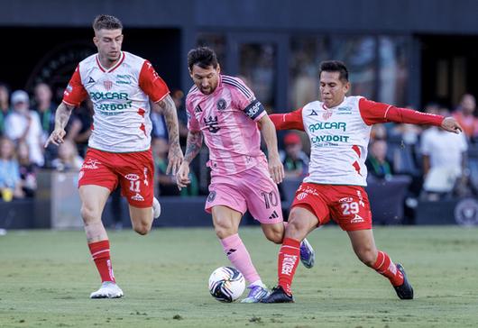 미국 프로축구리그(MLS) 마이애미에서 뛰고 있는 리오넬 메시. EPA=연합뉴스