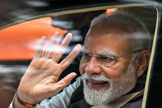 나렌드라 모디 인도 총리가 지난 10일(현지시간) 인도 남부 카르나타카 주의 주도 벵갈루루에서 신규 지하철 노선 개통식을 위해 참석하고 있다. AFP=연합뉴스