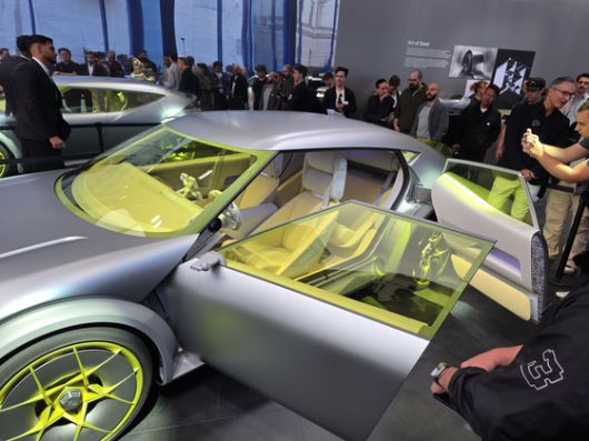 9일(현지시간) 독일 뮌헨에서 열린 IAA 2025에서 공개된 현대차 콘셉트카 '콘셉트3' 내부. 김효성 기자