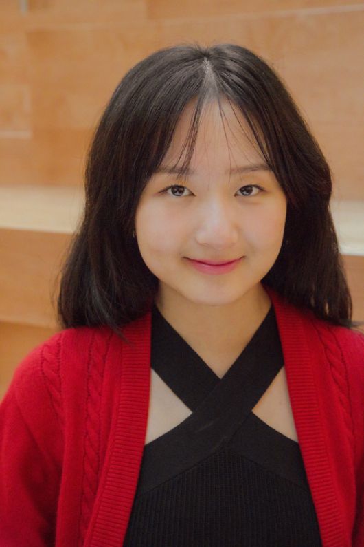 그는 "한국 소설의 번역본도 자주 읽는다"고 답했다. 『파친코』를 쓴 한국계 미국 소설가 이민진은 그가 존경하는 작가다. 사진 오리지널스