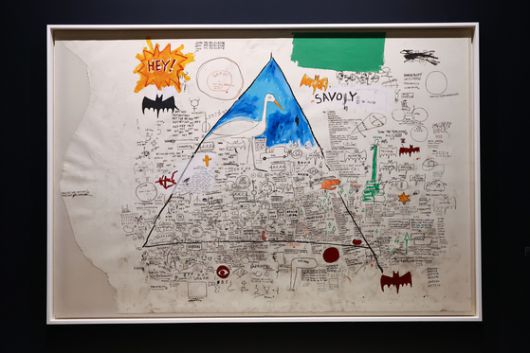 바스키아의 대작 ‘무제’(1986). 153장의 노트북이 전시된 ‘단어의 신전’ 섹션에 전시됐다. [사진 바스키아 재단]