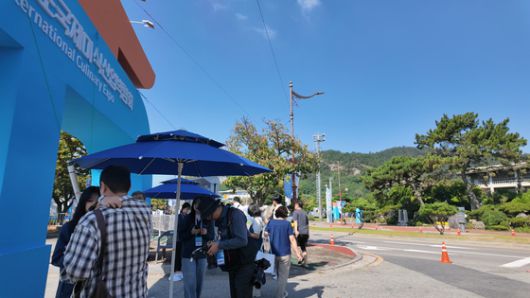 남도국제미식산업박람회는 목포문화예술회관, 평화광장, 원도심 일원에서 26일까지 진행된다. 사진은 박람회장 입구. 사진 남도국제미식산업박람회 사무국