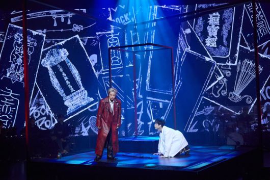 뮤지컬 '쉐도우'. 영조와 사도세자 간 비극적인 사건 '임오화변'을 모티브로 한 2인극 뮤지컬이다. 사진 블루스테이지