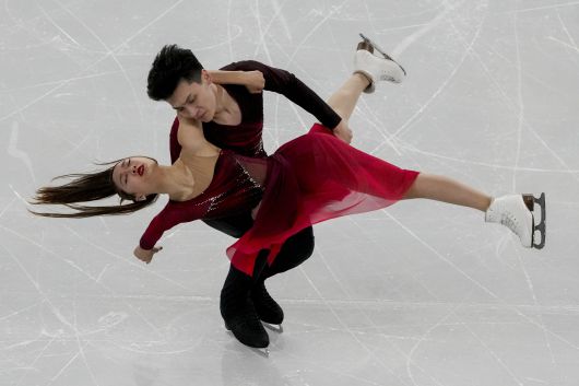 중국의 런쥔페이와 싱자닝. [AP=연합뉴스]