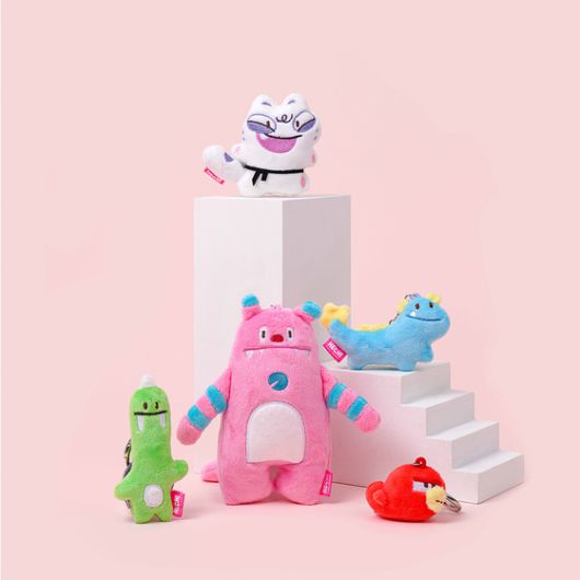 DDP디자인스토어의 인기 굿즈. 서울의 상징 캐릭터인 해치와 소울프렌즈 피규어. [사진 서울디자인재단]