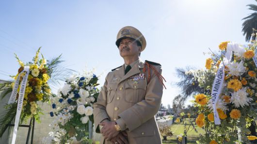 박찬욱 감독이 공동 쇼러너로 참여한 HBO 오리지널 시리즈 '동조자'. 박 감독은 시리즈 전반부인 1~3부를 연출했다. 사진 쿠팡플레이