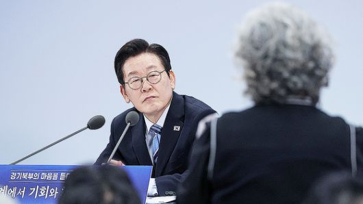 경기도 의정부시 반환미군기지 캠프 레드클라우드(CRC)에 울타리가 설치되어 있다.   연합뉴스