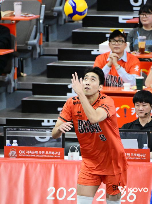 OK저축은행 아웃사이드 히터 차지환. 사진 KOVO