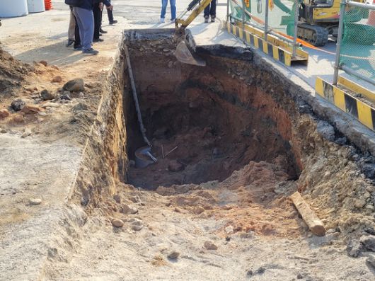 지난 4월 26일 경기 고양시 일산동구에서 도로 오수관 공사 중 흙더미가 무너져 내리며 근로자 1명이 숨지고 1명이 다쳤다. 경기북부경찰청
