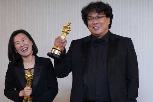 ‘기생충’ 봉준호 감독(오른쪽)
