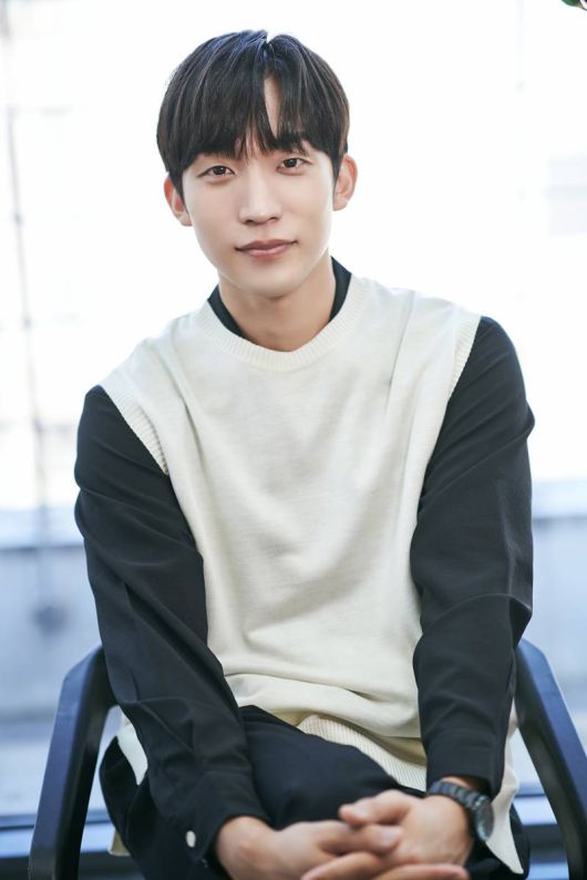 이상이가 실제 이상형과 연애관을 공개했다. 제공|피엘케이굿프렌즈