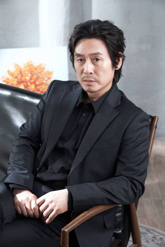 설경구가 '킹메이커'에서 김운범 캐릭터를 연기하는 것이 쉽지 않았다고 고백했다. 사진|메가박스중앙플러스엠