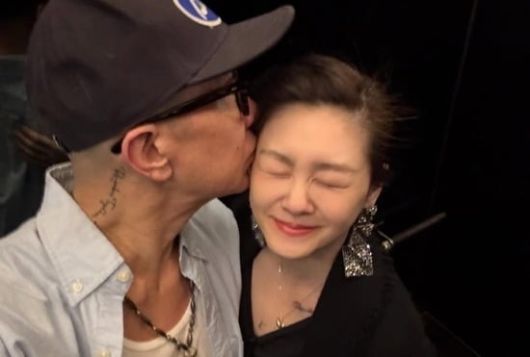 스타투데이