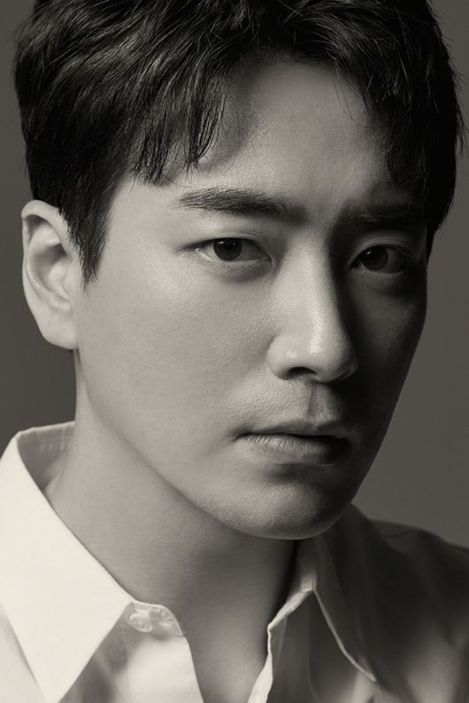 스타투데이