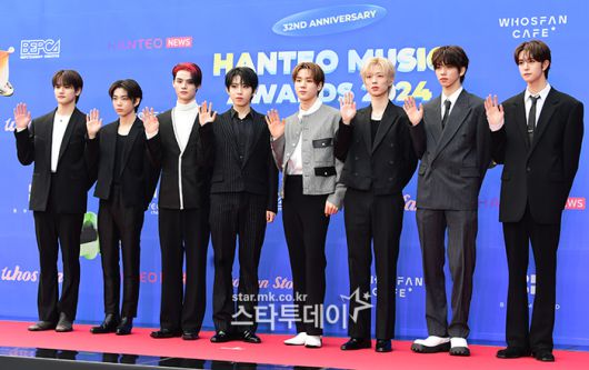 스타투데이
