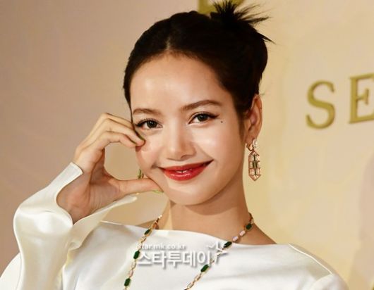스타투데이