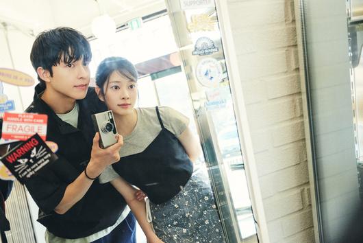 홍경 김민주, 사진|러브엠