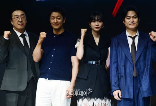 현봉식, 손석구, 김다미, 김성균(왼쪽부터). 사진ㅣ유용석 기자