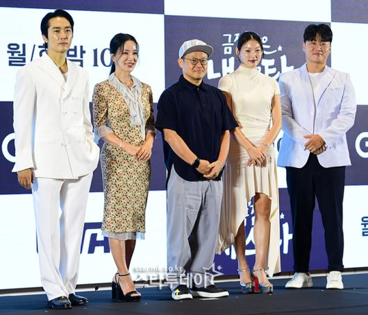 ‘금쪽같은 내 스타’ 제작발표회에 참석한 송승헌, 엄정화, 최영훈 감독, 이엘, 오대환. 사진| 강영국 기자