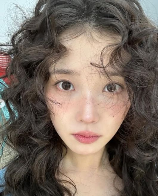 아이유. 사진|아이유 인스타그램