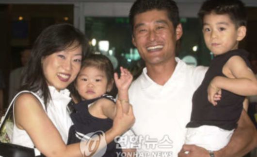 과거에 찍힌 이종범 가족사진. [이미지출처=연합뉴스]
