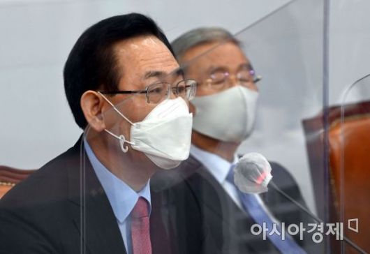 주호영 국민의힘 원내대표가 30일 국회에서 열린 비상대책위원회에 참석, 모두발언을 하고 있다./윤동주 기자 doso7@