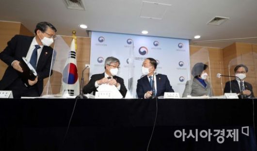 아시아경제DB=강진형 기자aymsdream@