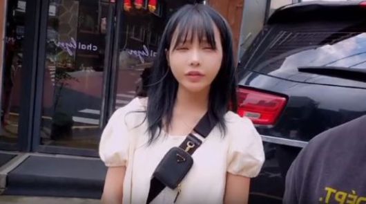 지난달 인종차별로 논란을 일으켰던 BJ하두링. 그는 이후 인종차별 발언 논란에 대해 사과했다. [사진출처=아프리카TV]