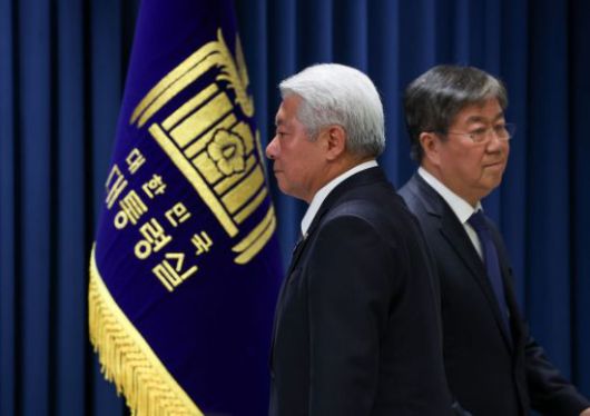 김홍일 방송통신위원장 후보자가 6일 서울 용산 대통령실 청사에서 소감 발표를 위해 단상으로 향하고 있다. [이미지출처=연합뉴스]