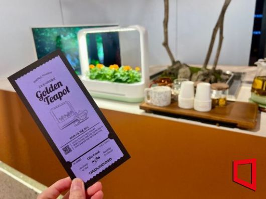 LG전자의 식물가전인 '틔운 미니'로 키운 메리골드를 활용한 꽃차 테이스팅존. [사진=한예주 기자]