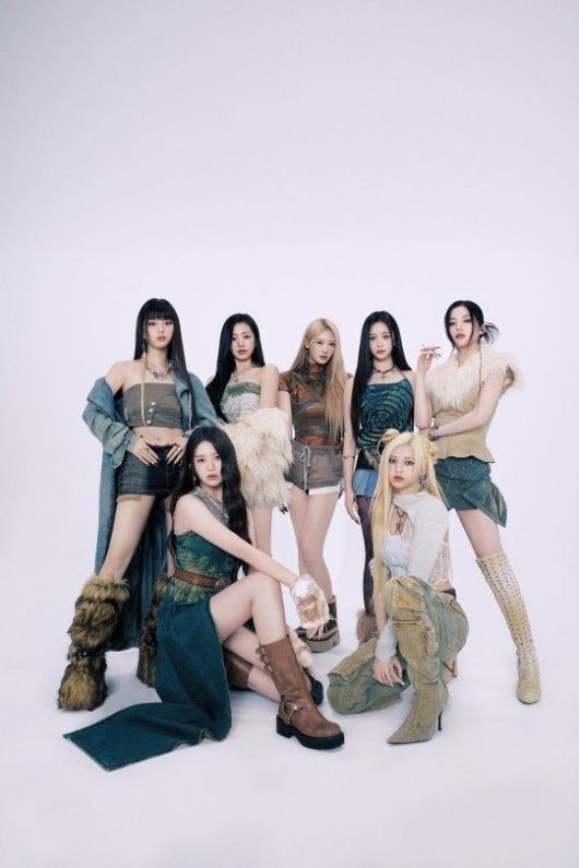 1일 정식 데뷔한 YG엔터테인먼트의 신인 걸그룹 베이비몬스터. [사진제공 = YG엔터테인먼트]