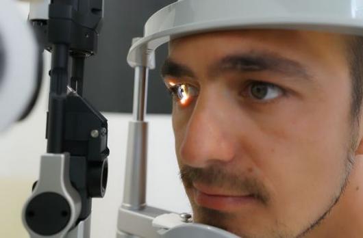 Surgery to change eye color is popular in the US… Experts fear ‘vision loss’: ZUM News