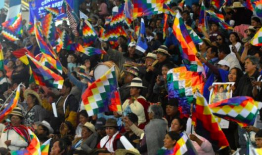 원주민 중심의 에보 모랄레스 전 대통령 지지자들. AFP 연합뉴스
