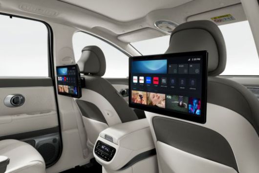 현대차 아이오닉9 실내 모습. 온라인동영상서비스(OTT)와 음원 스트리밍, 팟캐스트 서비스를 이용할 수 있다.(제공=현대차)