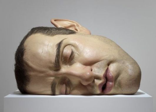 론 뮤익의 '마스크 II'. 국립현대미술관