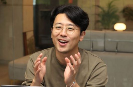 김철우 더벤처스 대표가 서울 성동구 사무실에서 아시아경제와 인터뷰 하고 있다. 조용준 기자