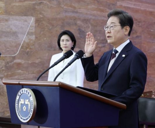 이재명 대통령이 지난 4일 서울 여의도 국회에서 제21대 대통령 취임 선서를 하고 있다. 김현민 기자