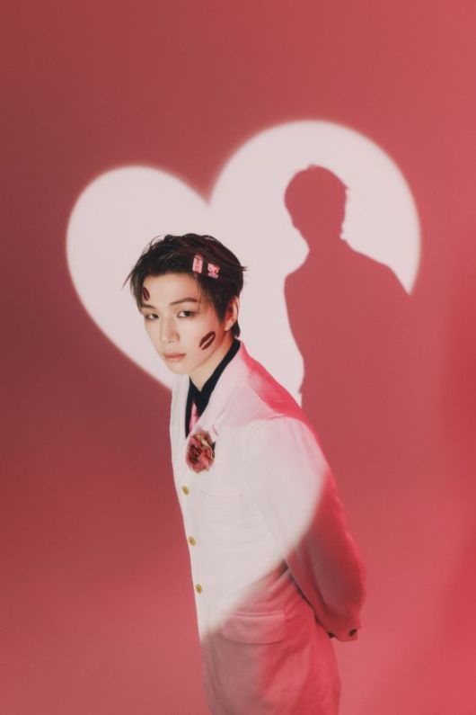 강다니엘이 16일 서울 여의도에서 기자간담회를 열고 새 앨범에 대해 소개했다. ARA